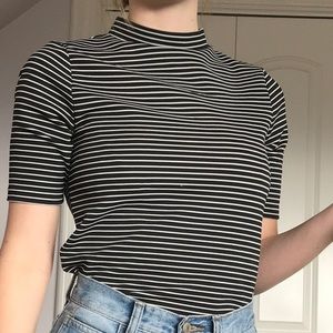 Adorable turtleneck 🐢🥰